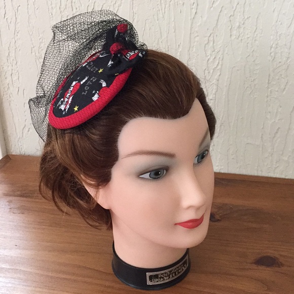 Retro tattoo print fascinator - Picture 2 of 6